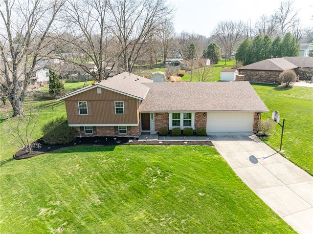 712 Tealwood Drive, Beavercreek, OH 45430