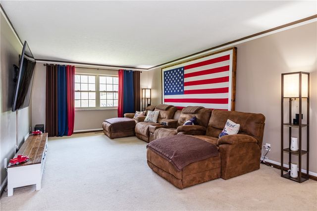 712 Tealwood Drive, Beavercreek, OH 45430