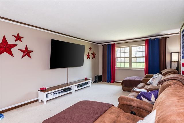 712 Tealwood Drive, Beavercreek, OH 45430