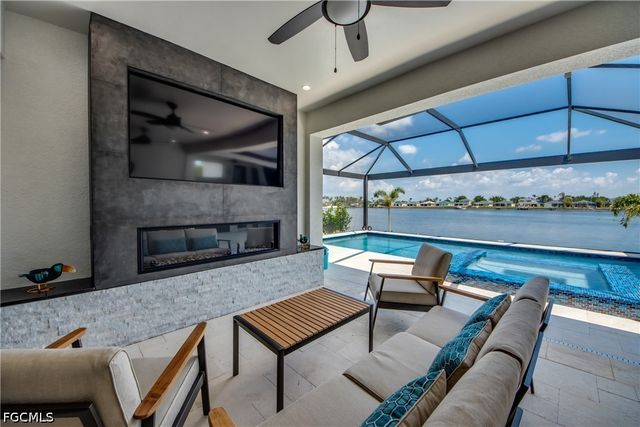 1715 SW 6th AVE, Cape Coral, FL 33991