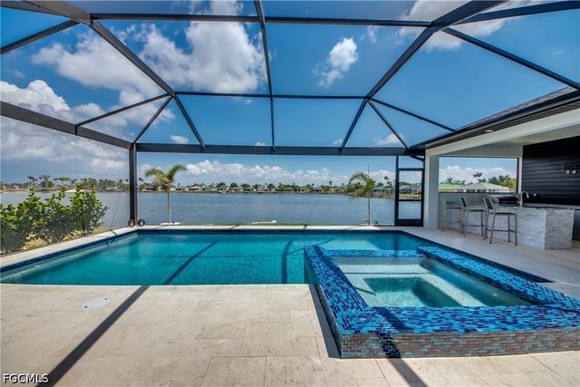 1715 SW 6th AVE, Cape Coral, FL 33991