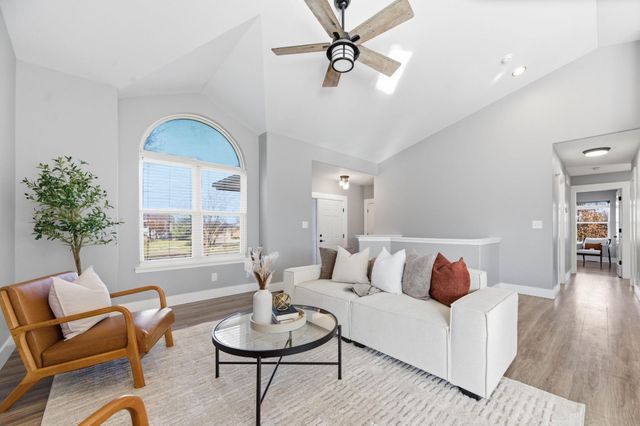 1931 N Beretta Ct, Andover, KS 67002