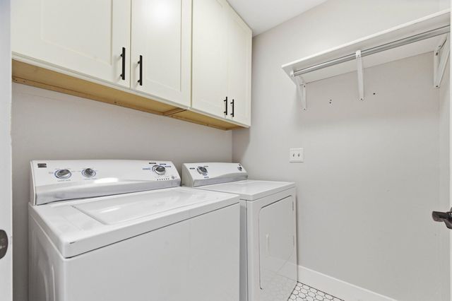 1931 N Beretta Ct, Andover, KS 67002