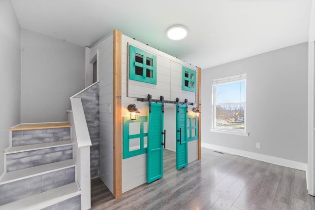 1931 N Beretta Ct, Andover, KS 67002