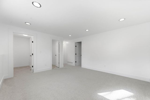 1931 N Beretta Ct, Andover, KS 67002