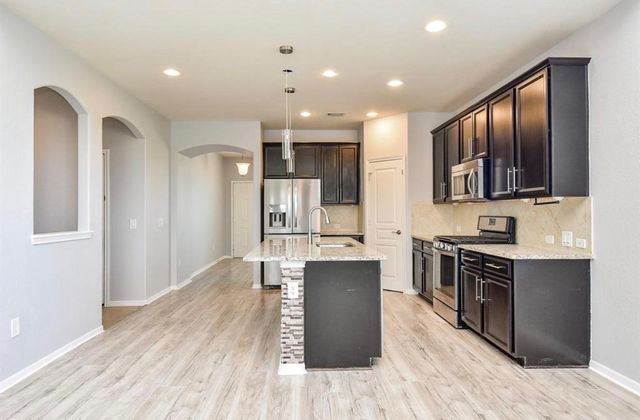 5354 Rue Dela Croix Drive, Katy, TX 77493