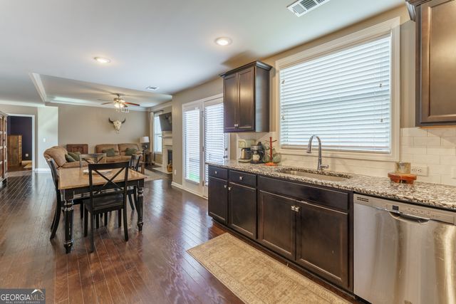 5987 Park Bay Court, Flowery Branch, GA 30542