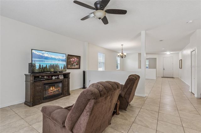 1572 AUBURN HILLS COURT, Tavares, FL 32778