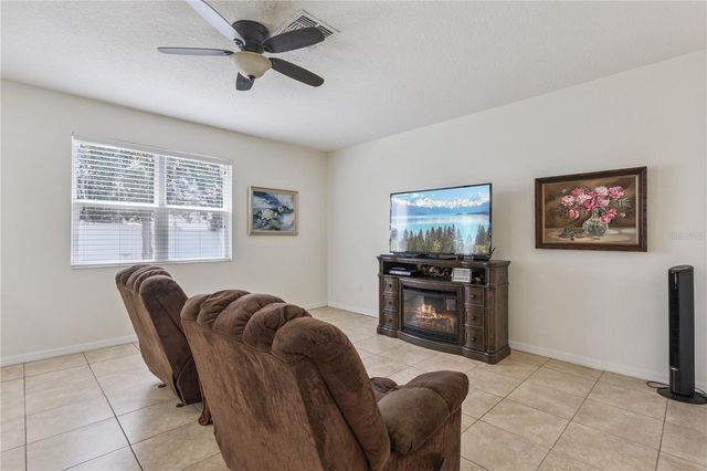 1572 AUBURN HILLS COURT, Tavares, FL 32778
