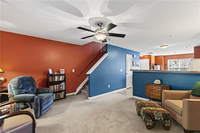 833 Federal Hall Lane, Kernersville, NC 27284