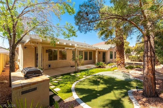 240 Whitly Bay Avenue, Las Vegas, NV 89148
