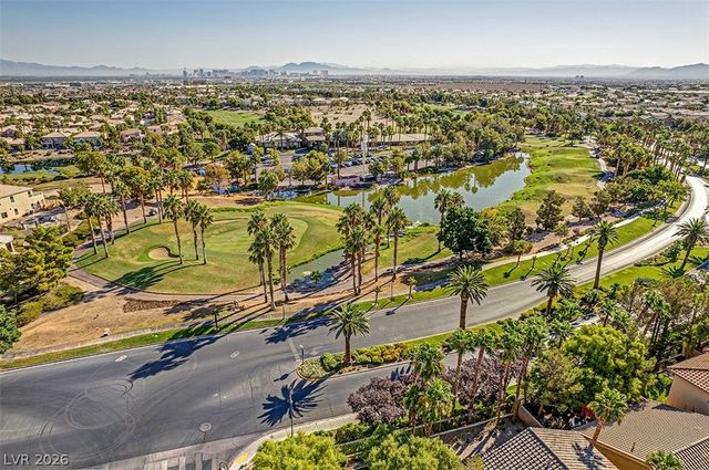 240 Whitly Bay Avenue, Las Vegas, NV 89148