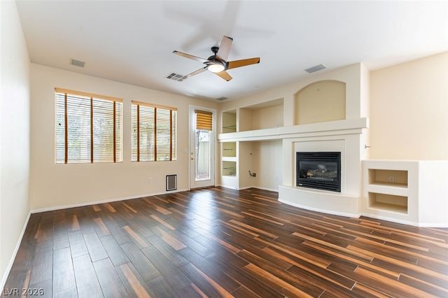240 Whitly Bay Avenue, Las Vegas, NV 89148