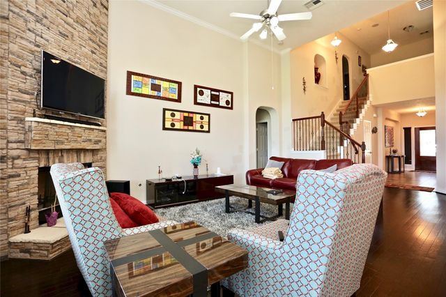 26715 Richwood Oaks Drive, Katy, TX 77494