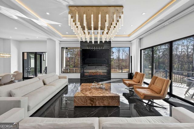 3440 Ronnie Lane, Suwanee, GA 30024