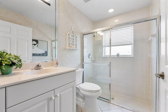 6643 Sherbrook Drive, Boynton Beach, FL 33437