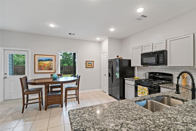 803 Junction Point Lane, Tomball, TX 77375