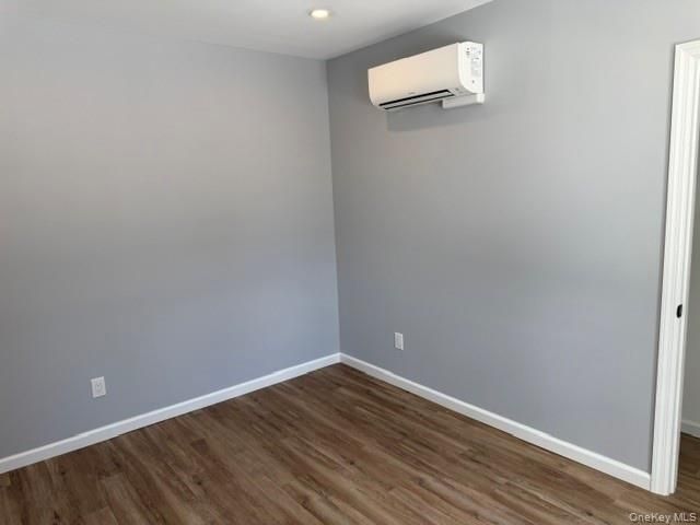 10-12 Main Street 2, Kings Park, NY 11754