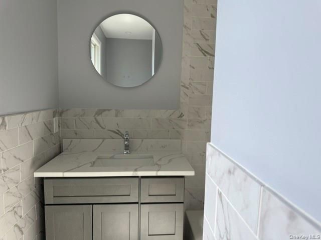 10-12 Main Street 2, Kings Park, NY 11754