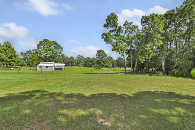 16980 Main Drive, Willis, TX 77318