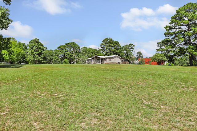 16980 Main Drive, Willis, TX 77318