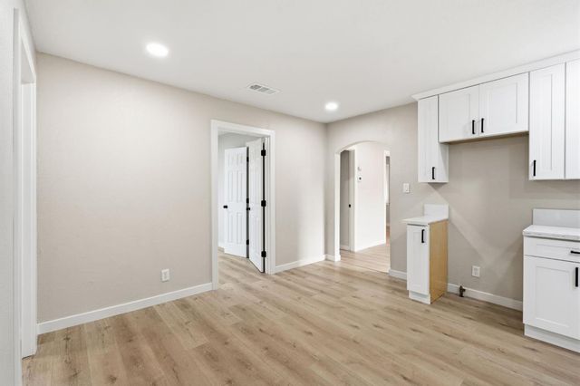 415 Curran Ave, Sacramento, CA 95833