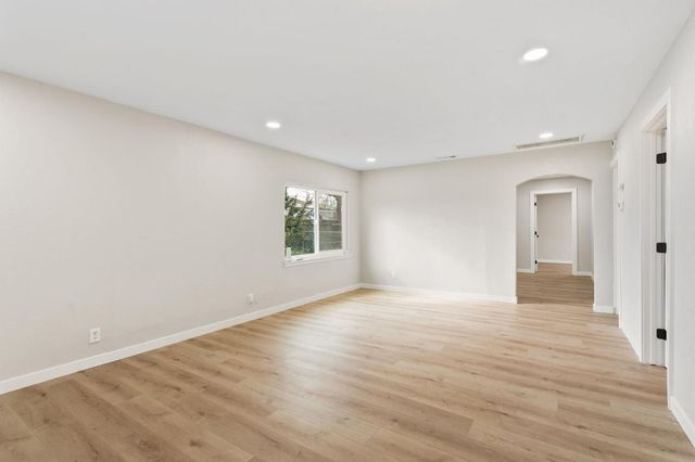 415 Curran Ave, Sacramento, CA 95833