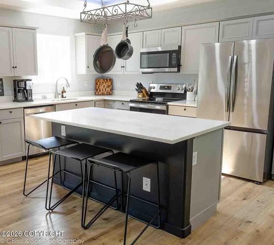 5050 N Gold Mint Drive, Wasilla, AK 99654