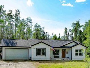 5050 N Gold Mint Drive, Wasilla, AK 99654