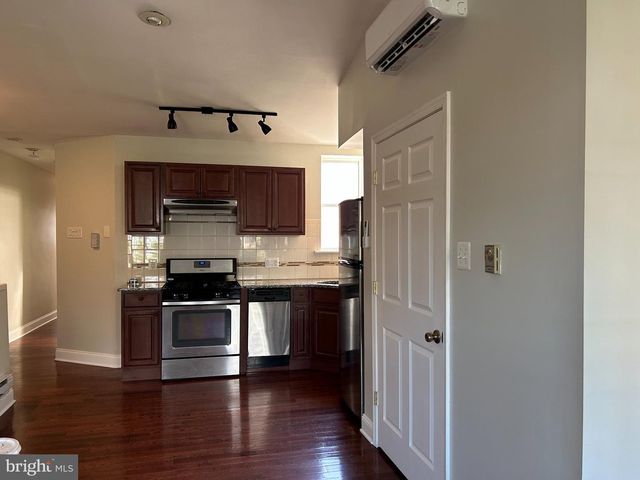 1421 S 20TH ST, Philadelphia, PA 19146