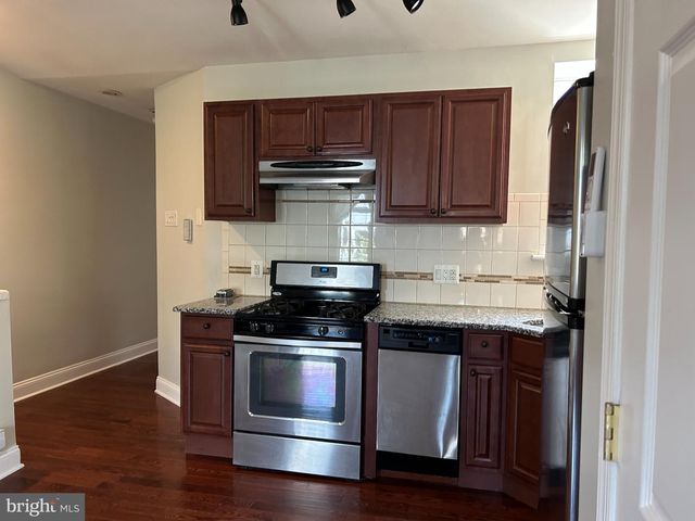 1421 S 20TH ST, Philadelphia, PA 19146