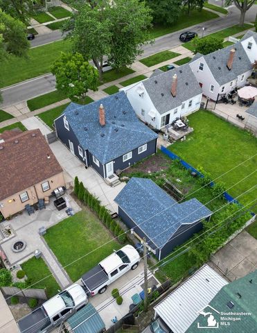 2910 Bailey Avenue, Lincoln Park, MI 48146