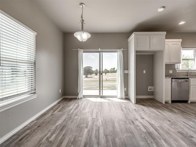 517 S Broadway Avenue, Guthrie, OK 73044