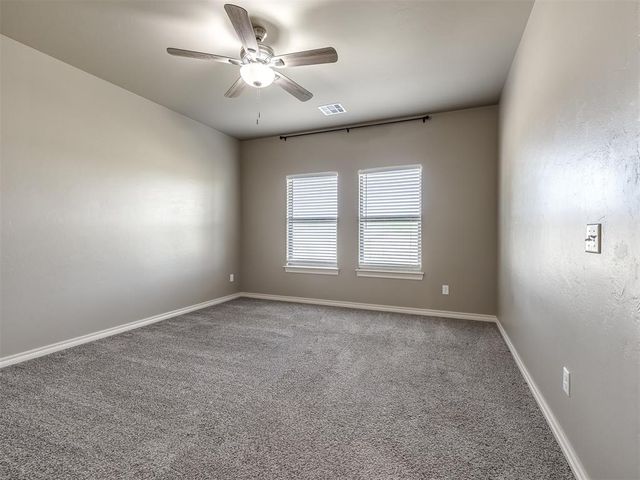 517 S Broadway Avenue, Guthrie, OK 73044
