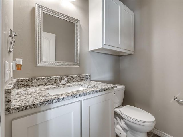 517 S Broadway Avenue, Guthrie, OK 73044