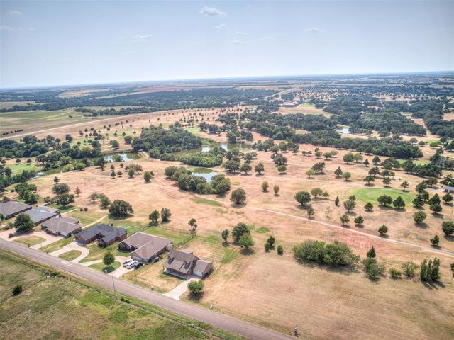 517 S Broadway Avenue, Guthrie, OK 73044