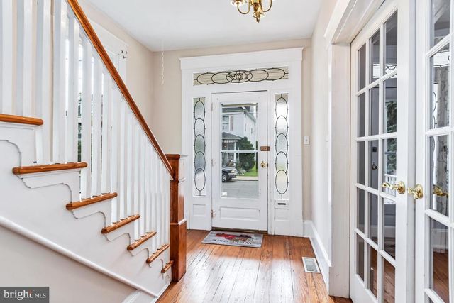 107 W END AVE, Cambridge, MD 21613