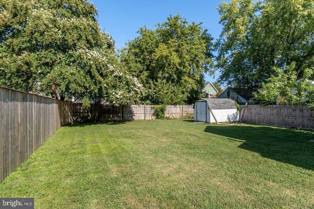 107 W END AVE, Cambridge, MD 21613