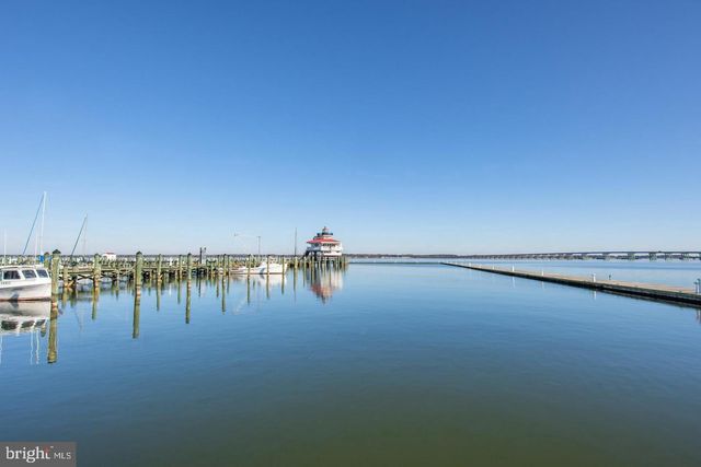 107 W END AVE, Cambridge, MD 21613