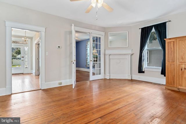 107 W END AVE, Cambridge, MD 21613