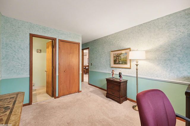 20604 Birch Meadow Drive, Clinton Twp, MI 48036