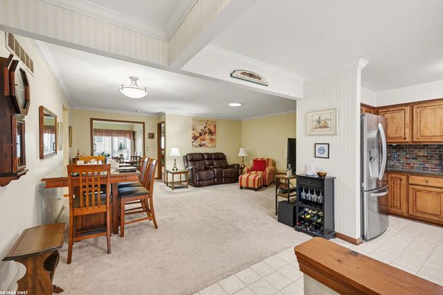 20604 Birch Meadow Drive, Clinton Twp, MI 48036