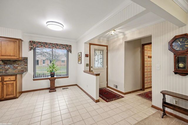 20604 Birch Meadow Drive, Clinton Twp, MI 48036