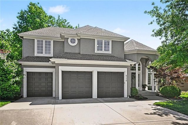 6730 Meyers Circle, Parkville, MO 64152