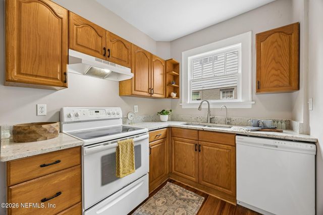 1326 HOLLYWOOD Avenue, Jacksonville, FL 32205