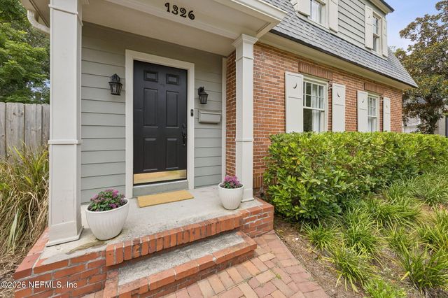 1326 HOLLYWOOD Avenue, Jacksonville, FL 32205
