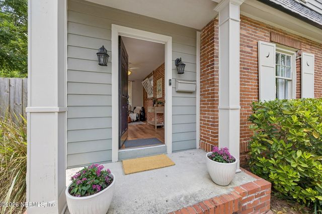 1326 HOLLYWOOD Avenue, Jacksonville, FL 32205