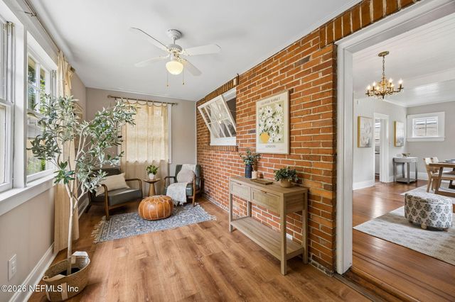 1326 HOLLYWOOD Avenue, Jacksonville, FL 32205