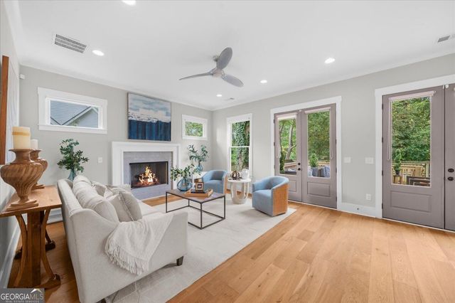 374 Norcross Street, Roswell, GA 30075