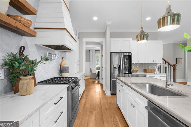 374 Norcross Street, Roswell, GA 30075